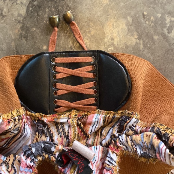 Brand new Esmoda pants - Picture 5 of 6